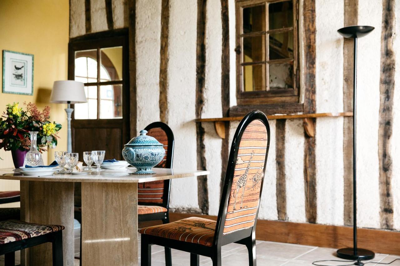 La Vieille Foulonniere : Chambres D'Hotes & Permaculture ポントルソン エクステリア 写真