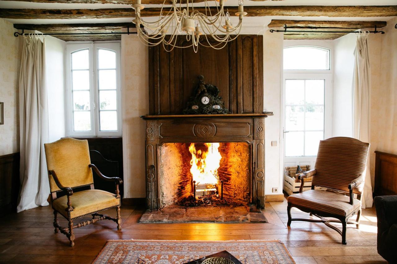 La Vieille Foulonniere : Chambres D'Hotes & Permaculture ポントルソン エクステリア 写真
