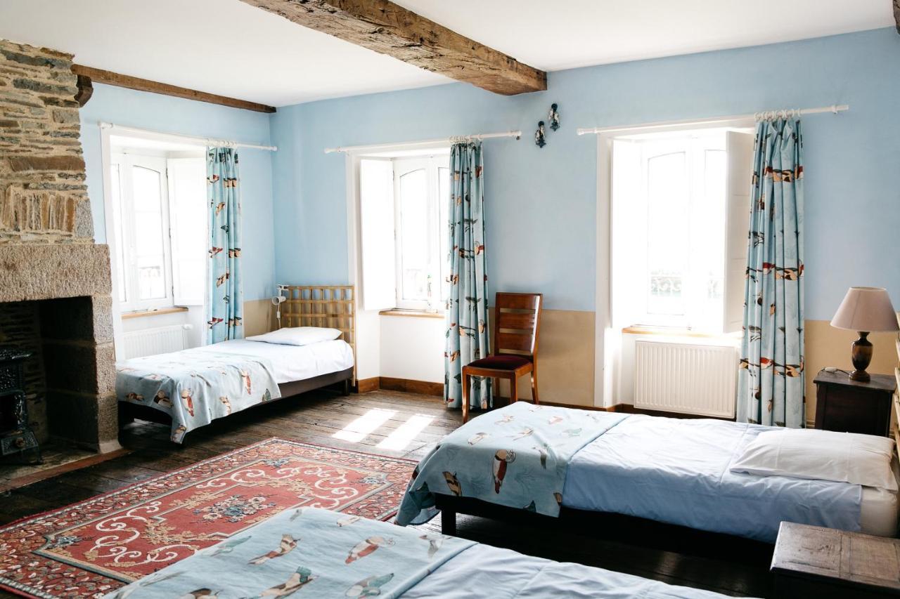 La Vieille Foulonniere : Chambres D'Hotes & Permaculture ポントルソン エクステリア 写真