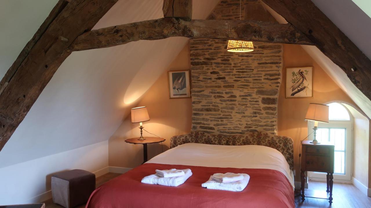 La Vieille Foulonniere : Chambres D'Hotes & Permaculture ポントルソン エクステリア 写真