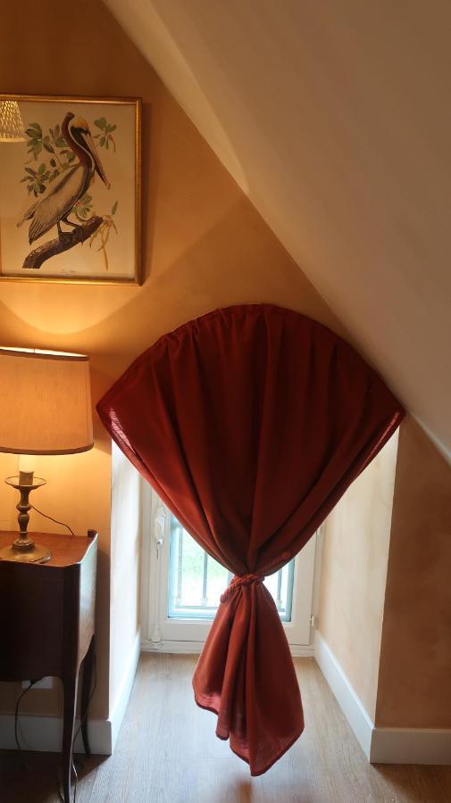 La Vieille Foulonniere : Chambres D'Hotes & Permaculture ポントルソン エクステリア 写真